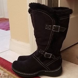 Black Faux Fur lined causal boot